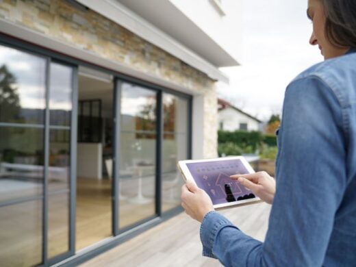 Sécurité et confort avec un système domotique pour une maison connectée à [primary_city]